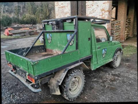 Suzuki SJ 410