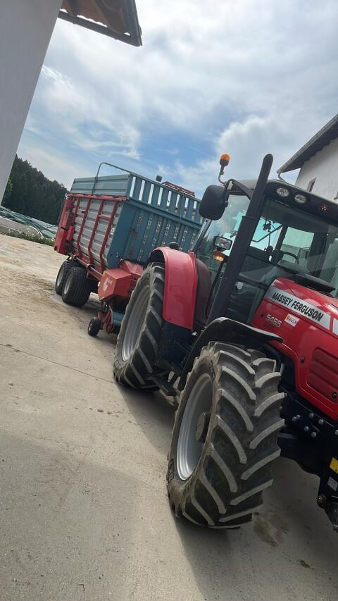 Komplettreifen für MF 5465