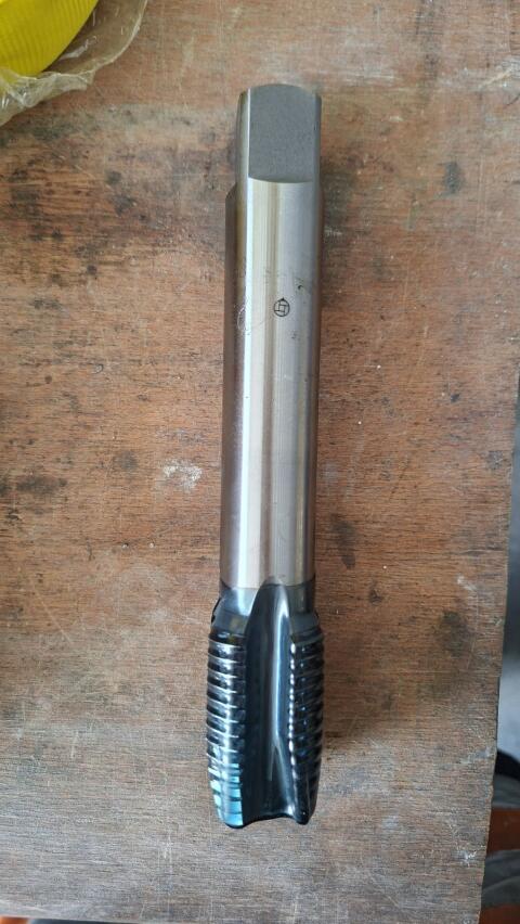 M36 Gewindebohrer HSS, neu