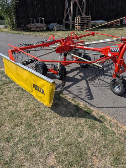 Schwader Fella TS 390 DN