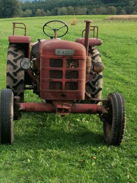 Deutz-Fahr D270