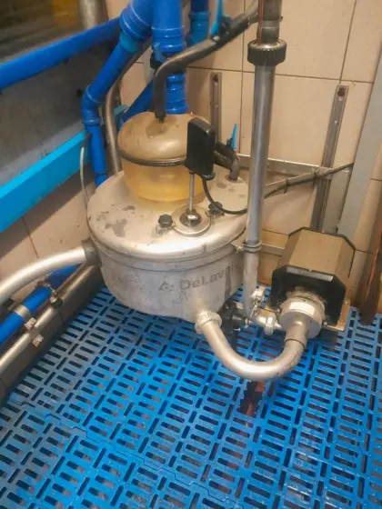 DeLaval Milchabscheider Melkstand Alfa Laval