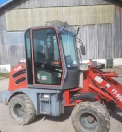 SUCHE: F-Tech Hoftrac-Lader