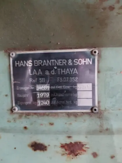 Brantner Einachs-Dreiseitenkipper