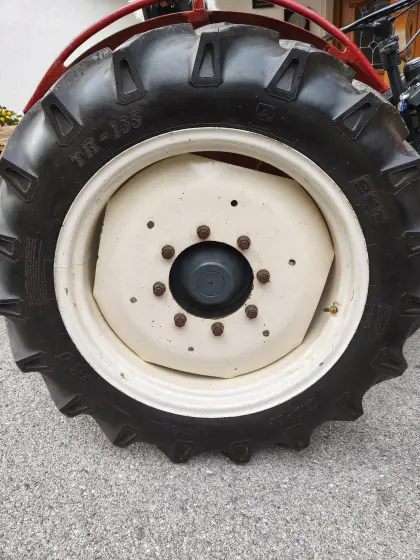 Traktor-Reifen 11.2-28 BKT TR-135