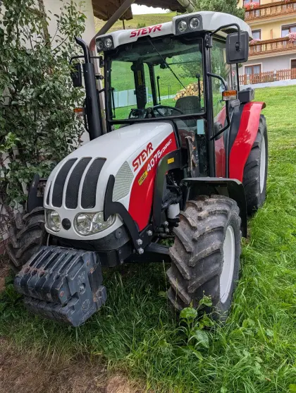 Steyr Kompakt 4075 Komfort 2