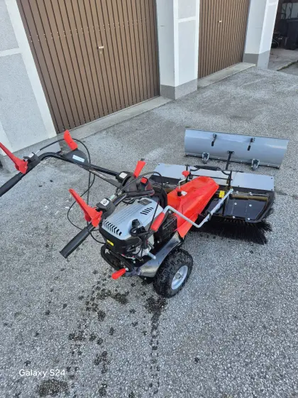 Kehrmaschine Scheppach SC2200PE