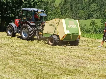 Krone KR 125 Rundballenpresse