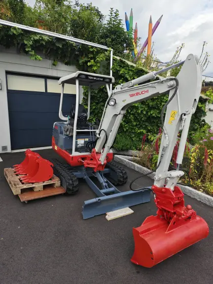 Takeuchi TB 219