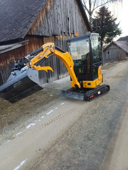 Minibagger Löwe ES 1800