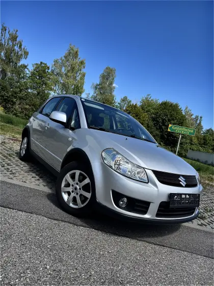 Suzuki SX4 1.5 Benziner, Pickerl neu, Erstbesitz