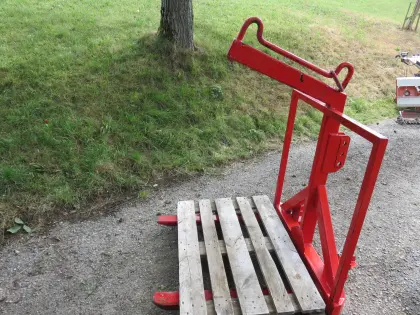 Palettengabel für Dreipunktaufnahme und für Kran.