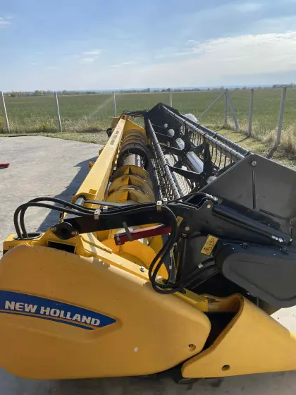 New Holland 740CF-25 Superflex