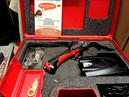 INFACO Electrocoup F3010 Profi-Rebschere, Astschere F3010