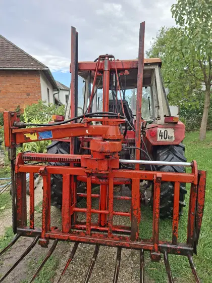 Kuhn Siloblockschneider