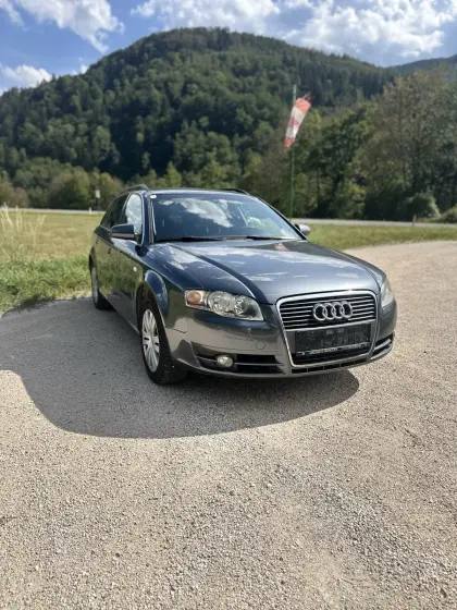 Audi A4 2.0, sehr vieles neu, Klein-/Kompaktwagen
