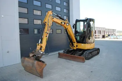Caterpillar 303.5E Minibagger 3,5 t