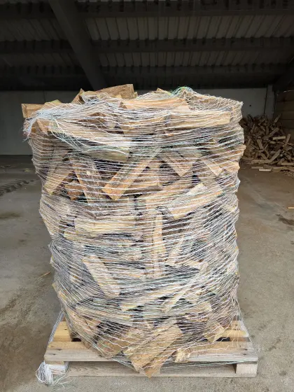 Brennholz, Holzbriketts, Pellets