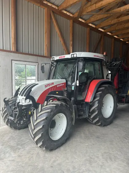 Steyr MT 9095