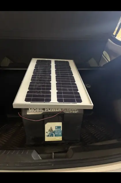 Weidezaungerät mit Solar