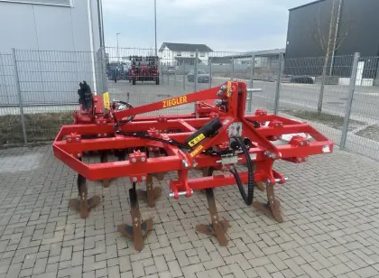 Ziegler Grubber 3 m, neuwertig aus 2025