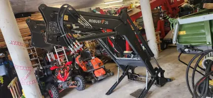 Stoll Frontlader Robust F35