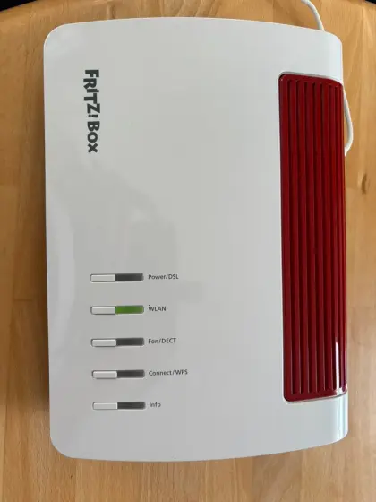 Fritz! Box 7590 AX V2 WLAN-Router