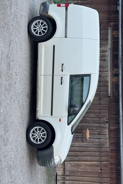 VW Caddy 1.9 TDI