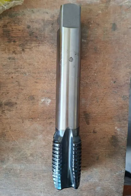M36 Gewindebohrer HSS, neu