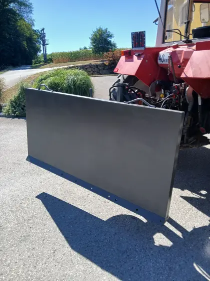 Maisschild, Planierschild