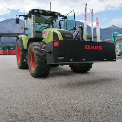 Claas Frontbox