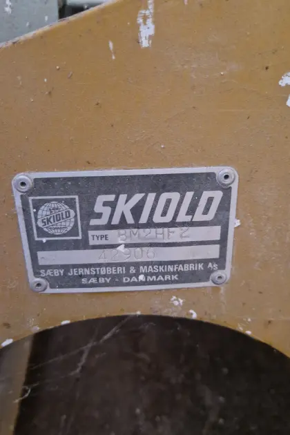 SKIOLD BM2HE-2 Schrotmühle mit Gebläse, Vorratsbehälter (BM2HE-2)