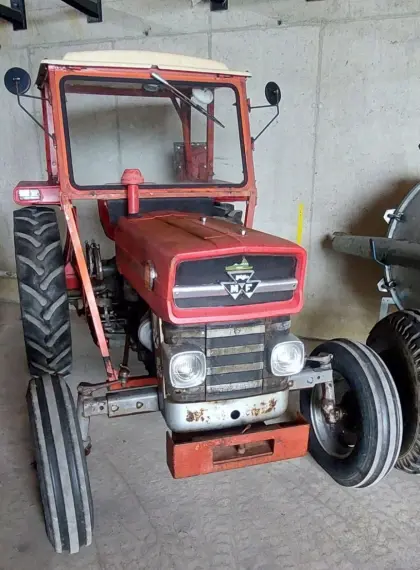 Massey Ferguson 135 mit neuem Pickerl
