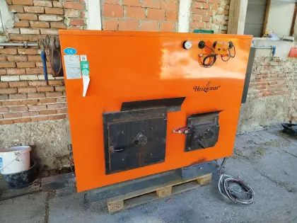 Hackgutkessel Heizomat Heizung HSK-RA 100