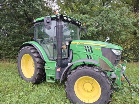 John Deere 6105R