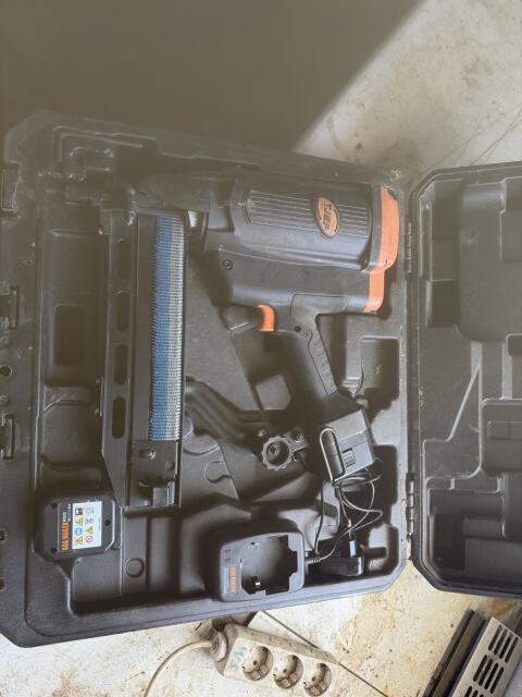 Zaunklammergerät Tjep FS-40 Gas 2G