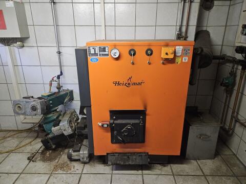 Heizomat HSK-RA 30 mit Raumaustragung und Steuerung
