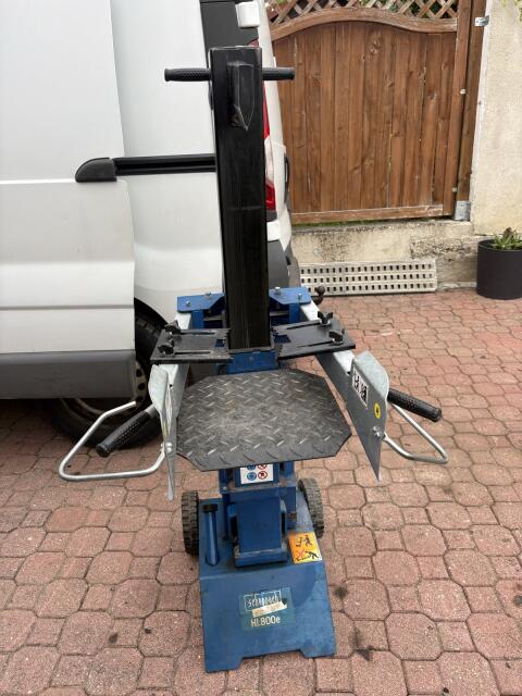 Holzspalter Scheppach HL800e