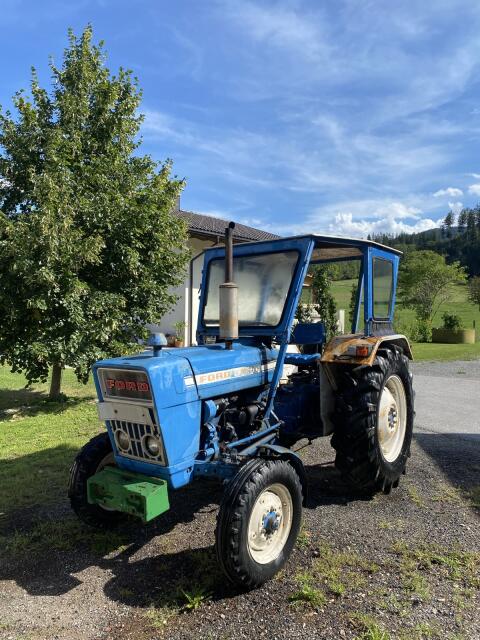 Ford 3000/8