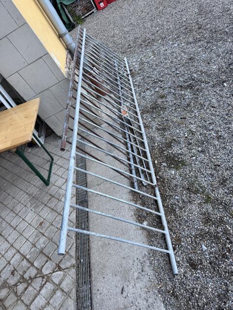 Futterraufe zum Aufhängen