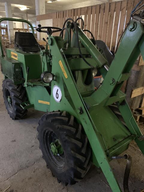 Verkaufe Walter Striegl Hoflader D 190, Bj. 1994, mit Zusatzg