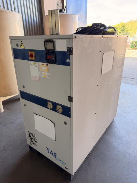 Komplette Kühlung und Temperierung für Weinkeller, Chiller MTA TAE evo 051