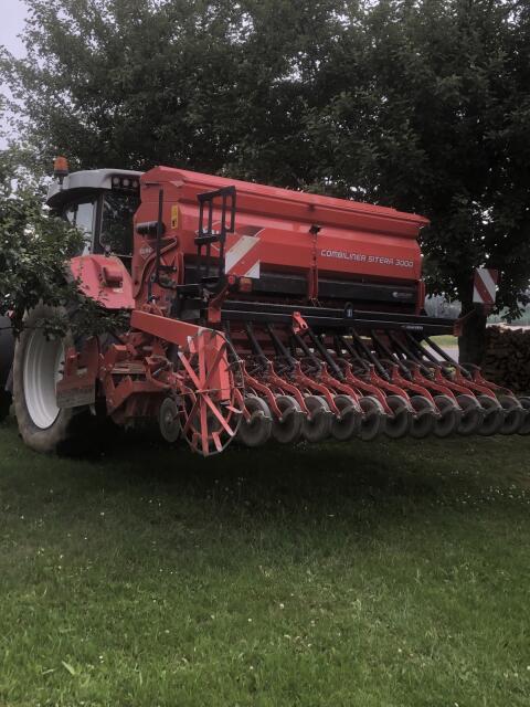 Kuhn Sähkombi HR 303, Sitera 3.000