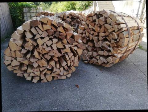 Buchenbrennholz trocken