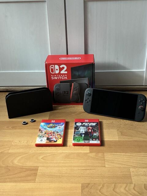 Nintendo Switch 2 Konsole, FC26 und Mario Kart World