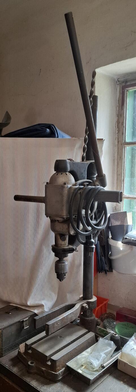 Ständerbohrmaschine, robust