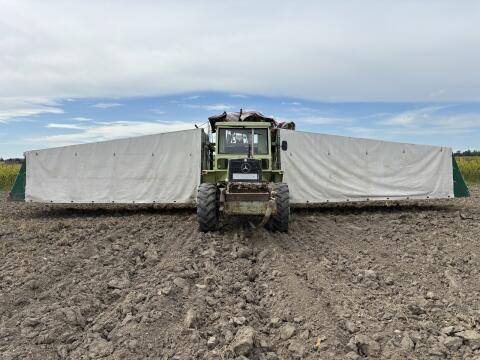 Gurkenflieger mit MB Trac 800