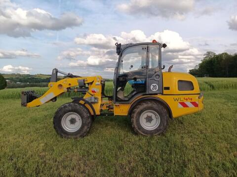 Weidemann 3070, Wacker Neuson WL 44