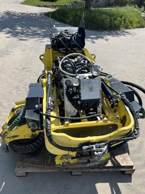 Harvester Head John Deere H415
