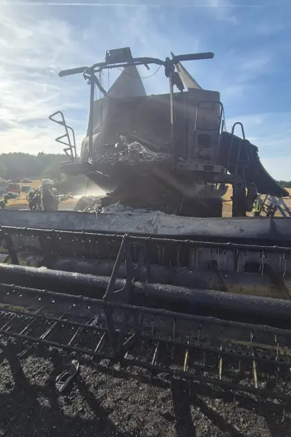 New Holland CR 8.80 Raupe, Brandschaden